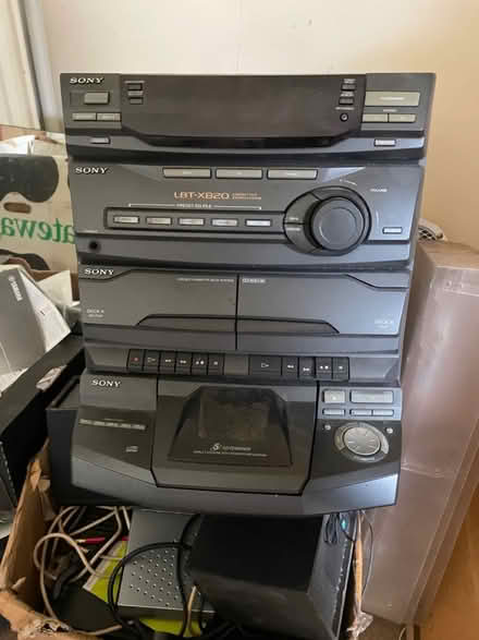 Photo of free Sony stereo with turn table (Sherwood NG5) #1