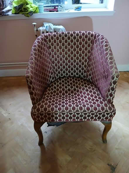 Photo of free Armchair (B16) #1