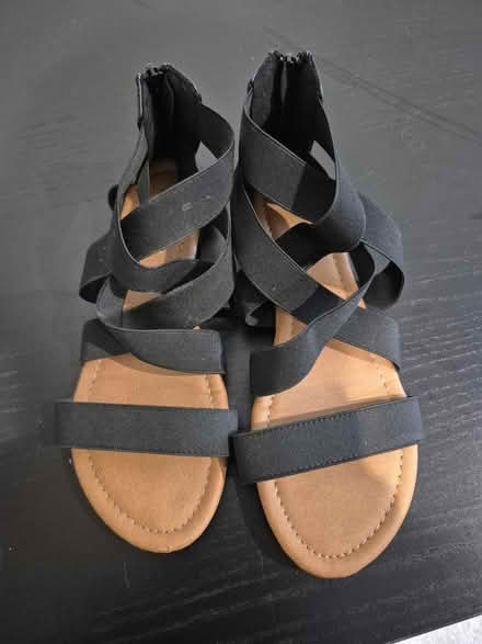Photo of free Size 8 women's sandals (Washington dc) #2
