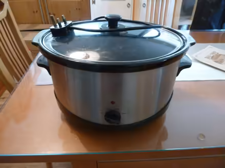 Photo of free Slow Cooker (CT12) #1