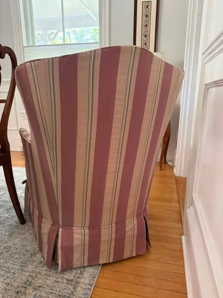 Photo of free Armchair (Across from reservoir beach) #1