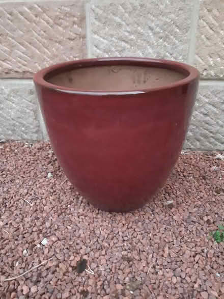 Photo of free Garden Plant Pot - red glazed (Cromford DE4) #1