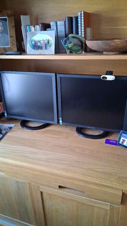 Photo of free 2 matching monitors (LU1) #1