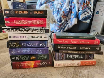 Photo of free Books (Glen cairn) #1