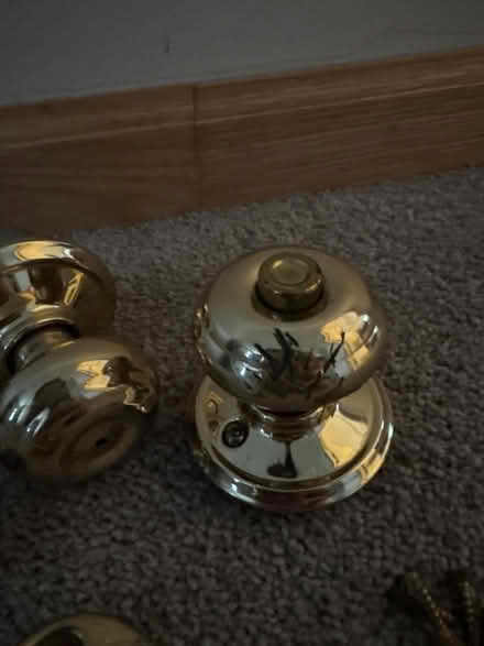 Photo of free Round Door Handle (Glen Ellyn) #1