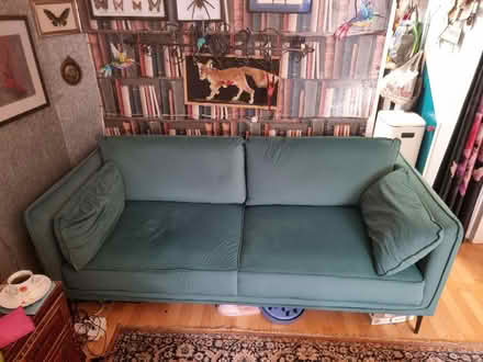 Photo of free Sofa (Midhurst) #4