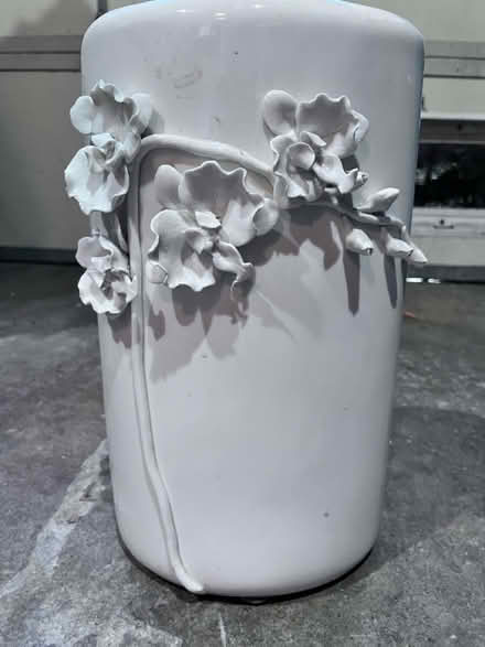Photo of free Big Bouquet Ceramic Vase (South Bernal) #1