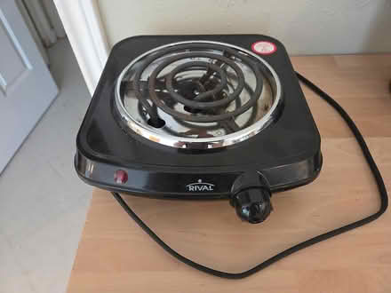Photo of free Electric hot plate (Bull Mountain, Tigard) #1