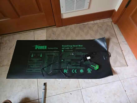 Photo of free Seedling mat with theromstat (Central District/Madrona) #1