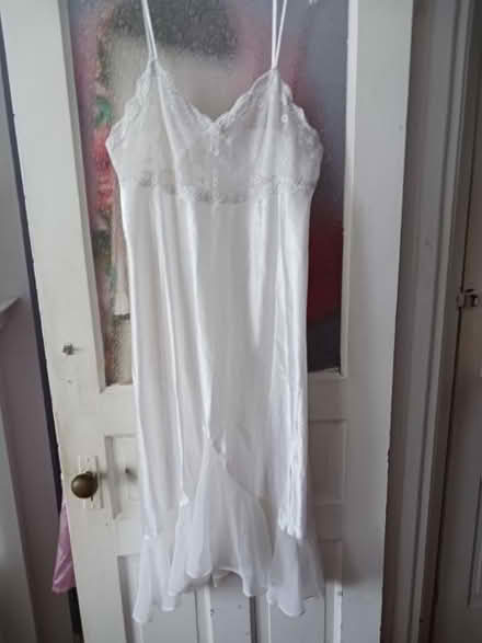 Photo of free womens clothing (60th cedar ave 19143) #4
