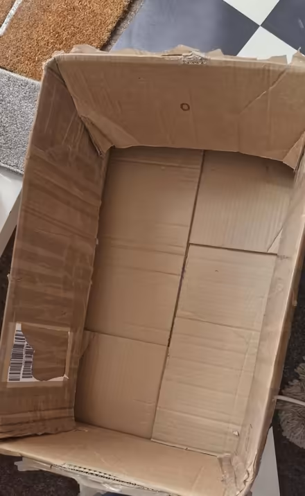Photo of free Cardboard boxes 📦 moving home? (Westcliff-On-Sea SS0) #3