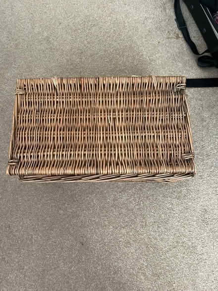 Photo of free Small basket (Whitton. TW3) #1