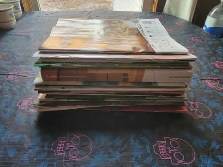 Photo of free Magazines & Catalogs (West 7th) #2