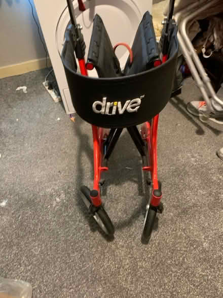 Photo of free Walker with seat (G21) #1