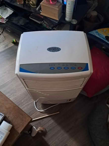 Photo of Hi is anyone gifting air conditioning like the one in the (Meole Brace SY3) #1