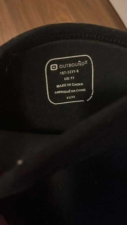 Photo of free gumboots (Six Points) #2
