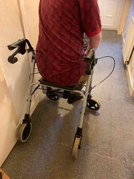 Photo of free Walker with seat #2 (Springburn G21) #3