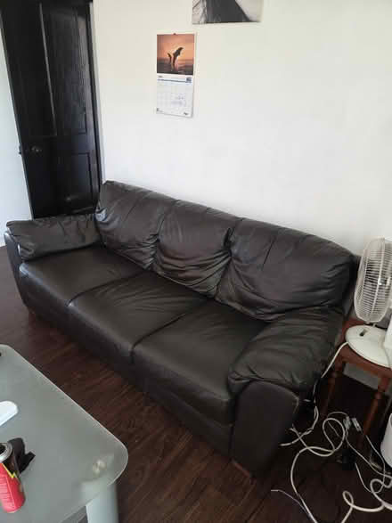 Photo of free 3 seater sofa (wapping E1W) #2