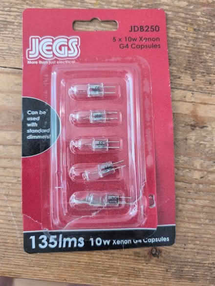Photo of free Halagen light bulbs (Berkhamsted HP4) #1