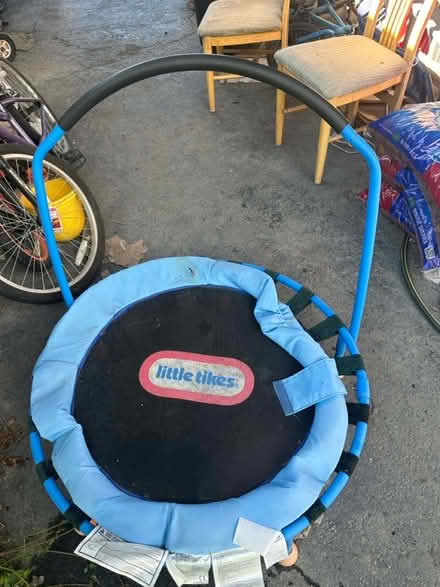 Photo of free Kids trampoline (3-6 year old ) (Crestview, off viewmount) #1