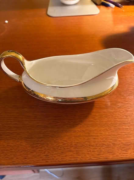 Photo of free Gravy boat (Ossining) #1