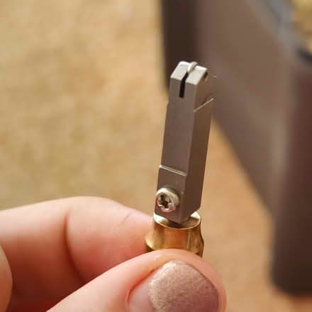 Photo of free Glass cutter and fluid (Me14 2ha) #3