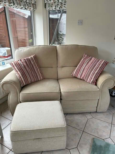 Photo of free 2xsofa 2 chairs 2x footstools (CH62) #1