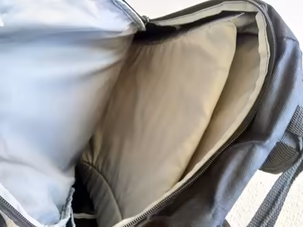 Photo of free Laptop/other back pack, in black (Millhouses S7) #3