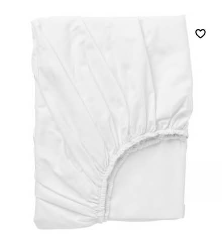 Photo of Fitted bedsheets or cot sheets (bexleyheath DA7) #1