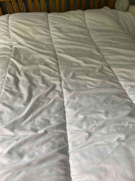 Photo of free Double duvet (Stockwell) #2