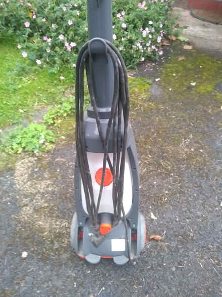 Photo of free Carpet Washer (Scale Hall LA1) #1