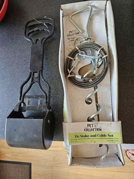 Photo of free Stake and cable set for dogs (Woodley RG5) #2