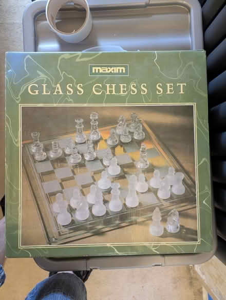 Photo of free Glass chess set (CT1) #1