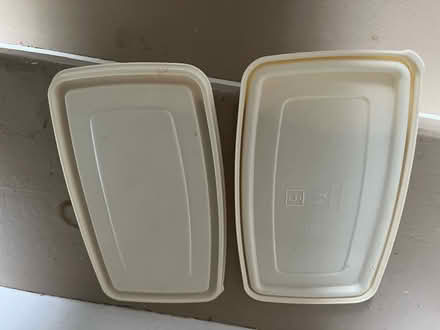 Photo of free Rubbermaid lids (Orléans) #1