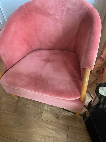 Photo of free 1960’s danish tub chair (West Ewell Epsom KT19) #3