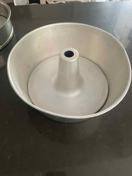 Photo of free Cake pan (Aurora) #1