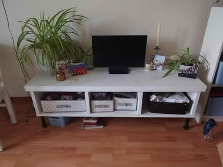 Photo of free TV stand (Rushden) #1