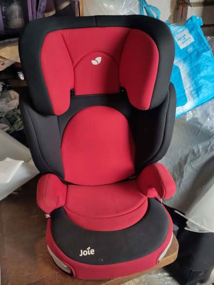Photo of free Joie red child car seat, 15-36kg (St Ives PE27) #1