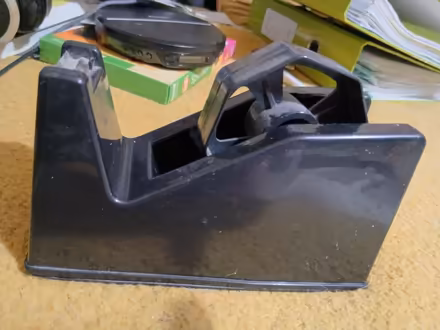 Photo of free Sellotape Dispenser (SE22) #1