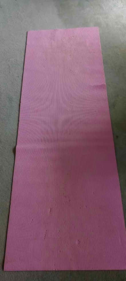 Photo of free Mat (TN34 - top of Elphinstone Road) #1