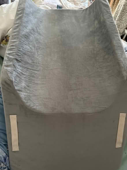 Photo of free Leg raiser pillow (Ashford TW15) #2