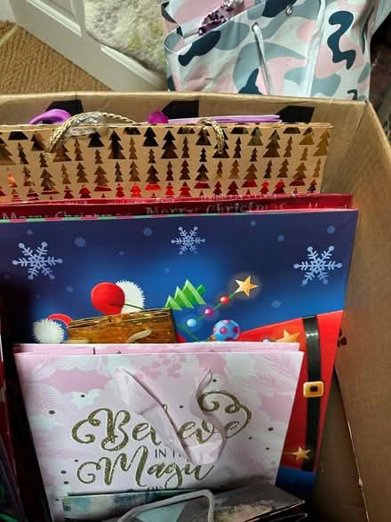 Photo of free 30-40 Gift Bags - Lots Of Sizes (Saltaire BD18) #3