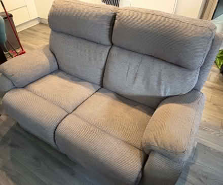 Photo of free Two-Seater Recliner Sofa (needs repair) (Woodside Park N20) #3