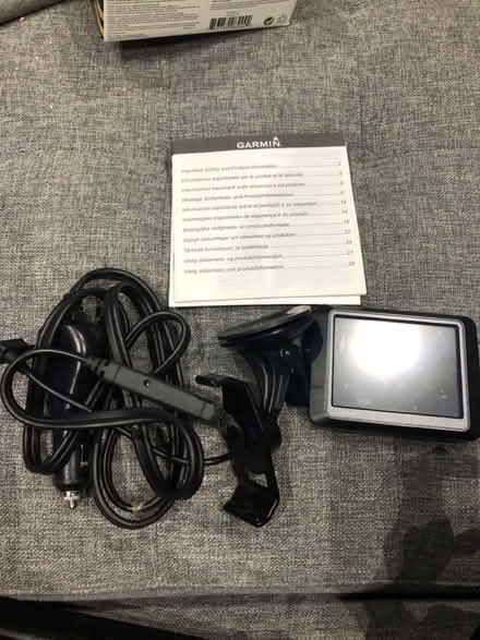 Photo of free Garmin Nuvi 265T GPS (North York) #2