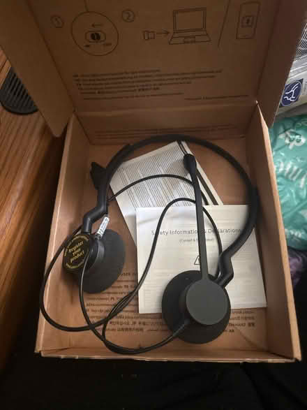 Photo of free Headsets (Pendeford, Wolverhampton) #1