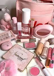 Photo of makeup (Upper Stoke CV2) #1