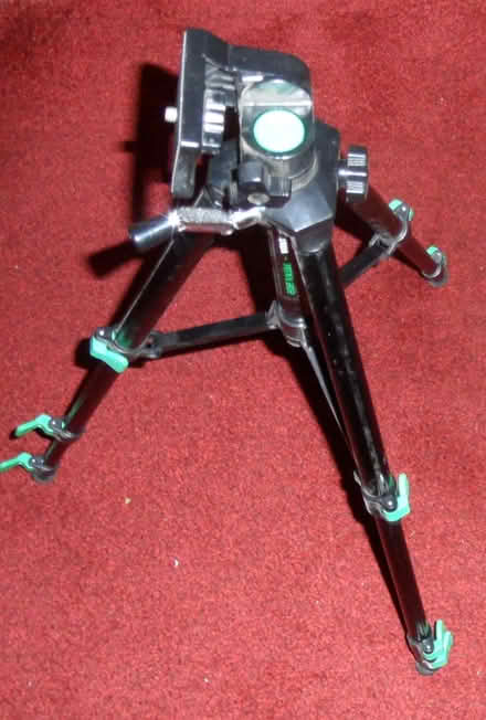 Photo of free Telescopic tripod (Dawley TF4) #1