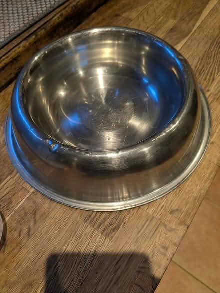 Photo of free Large metal dog bowl (Chapmanslade BA13) #1