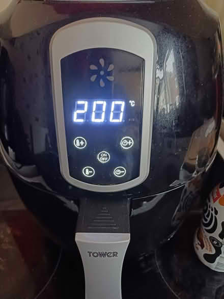 Photo of free Tower Air Fryer (small) (Hoddesdon EN11) #2