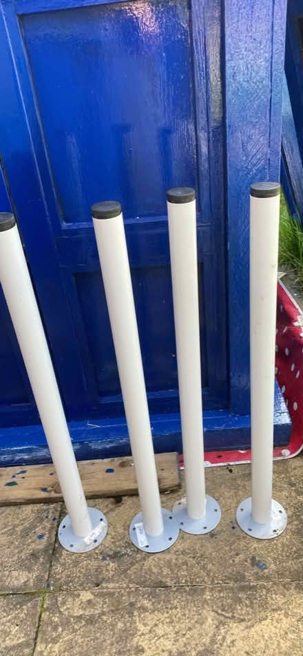 Photo of free 4 Ikea legs (Jennett's Park RG12) #1